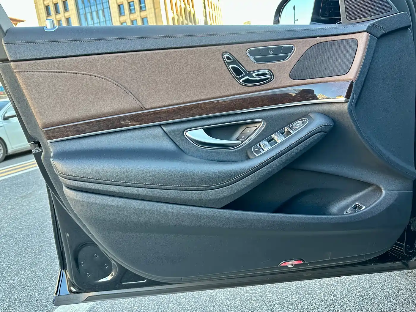 Mercedes-Benz S-Class 2019 S 320 L фото 12