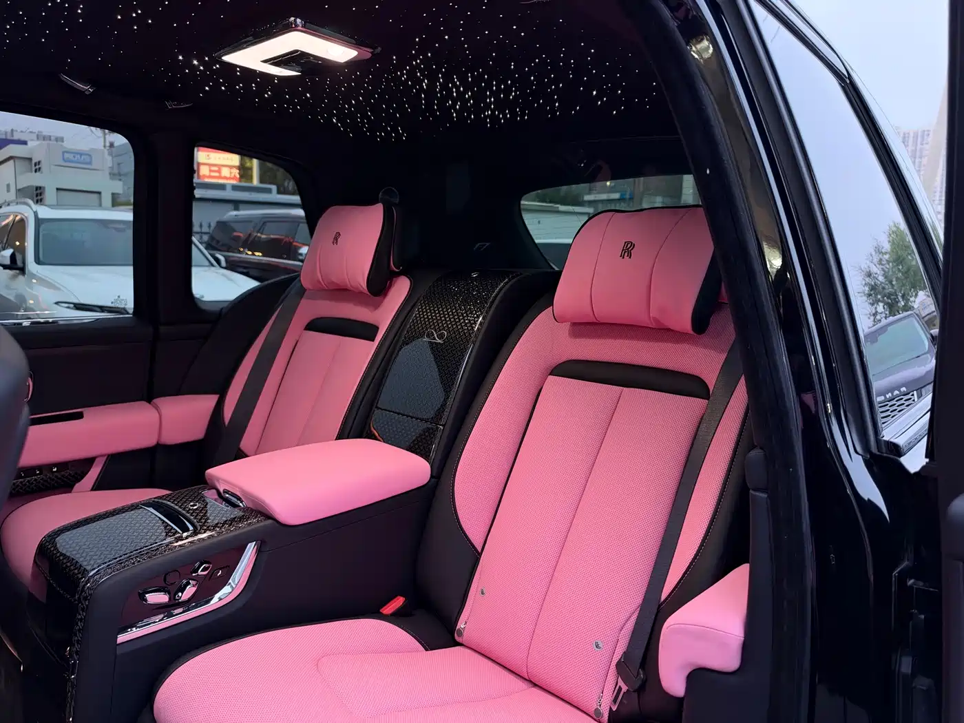 Rolls-Royce Cullinan 2020 2018 4-Seater Version
