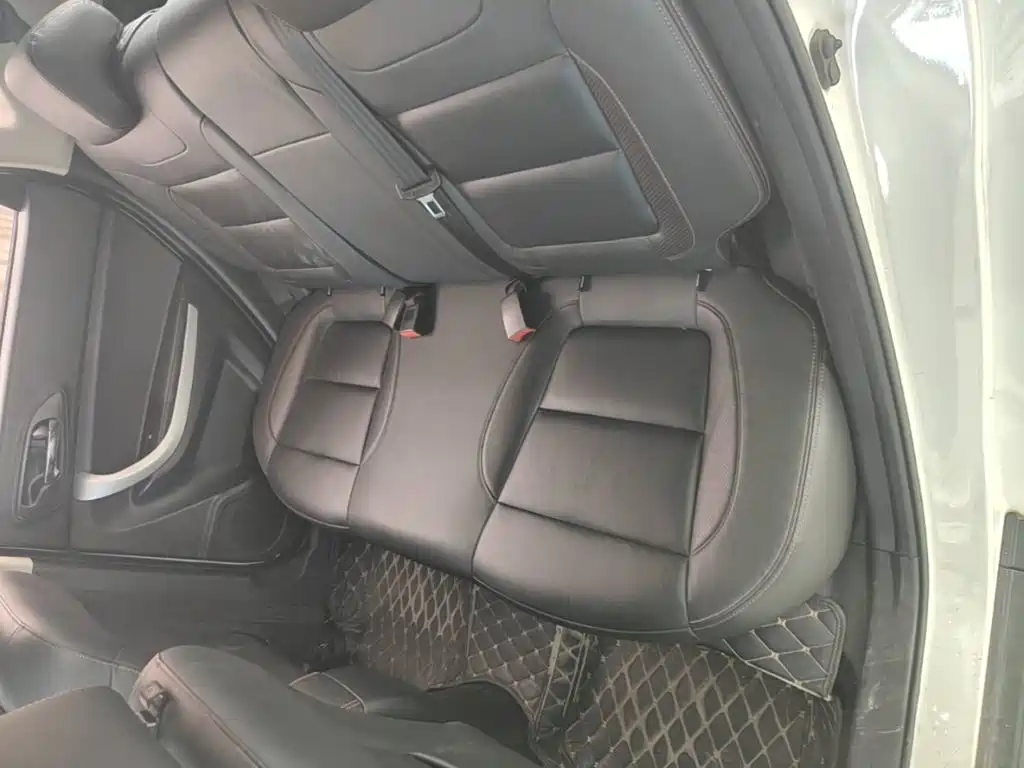Changan CS35 2017 2016 1.6L Automatic Luxury Model China V