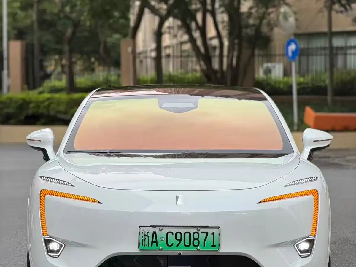 Avatr 11 2023 Harmony Edition Smart Upgrade 90° RWD Version