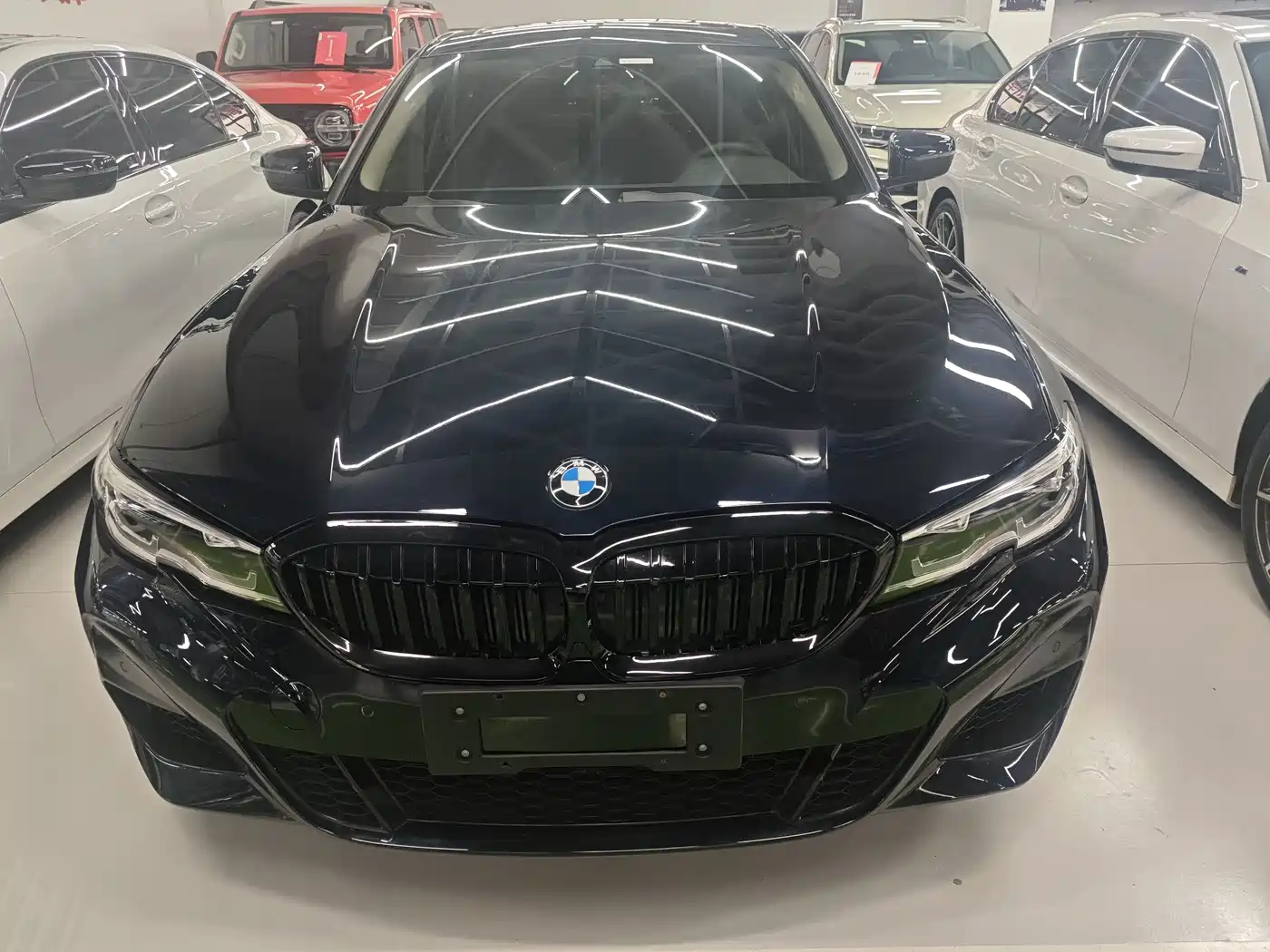 BMW 3 Series 2022 325Li M Sport Package фото 2