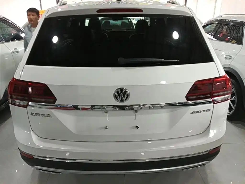 Volkswagen Teramont 2017 380TSI 4WD Luxury Edition фото 6