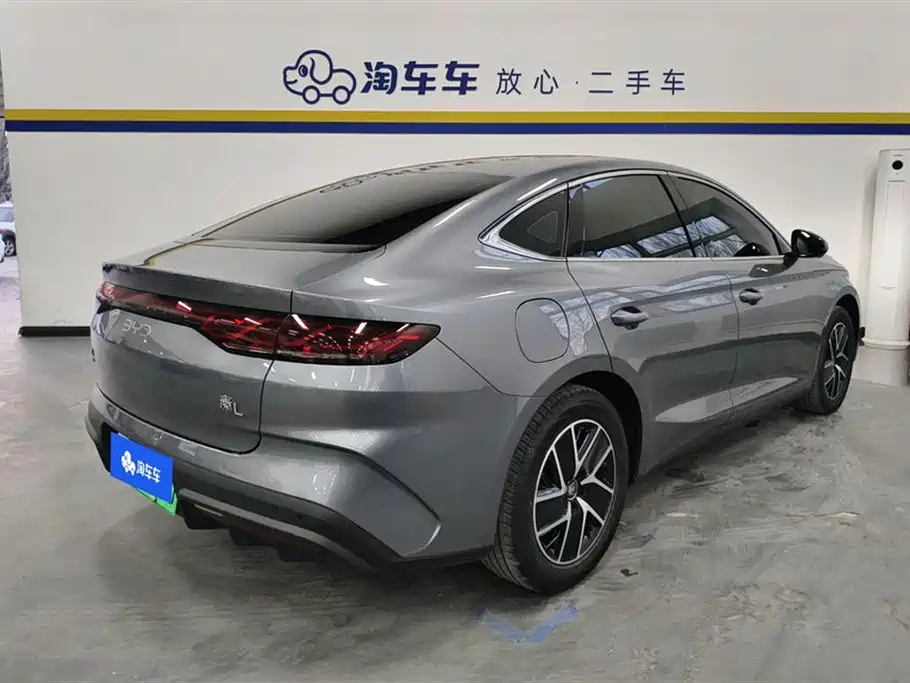 BYD QIN L
