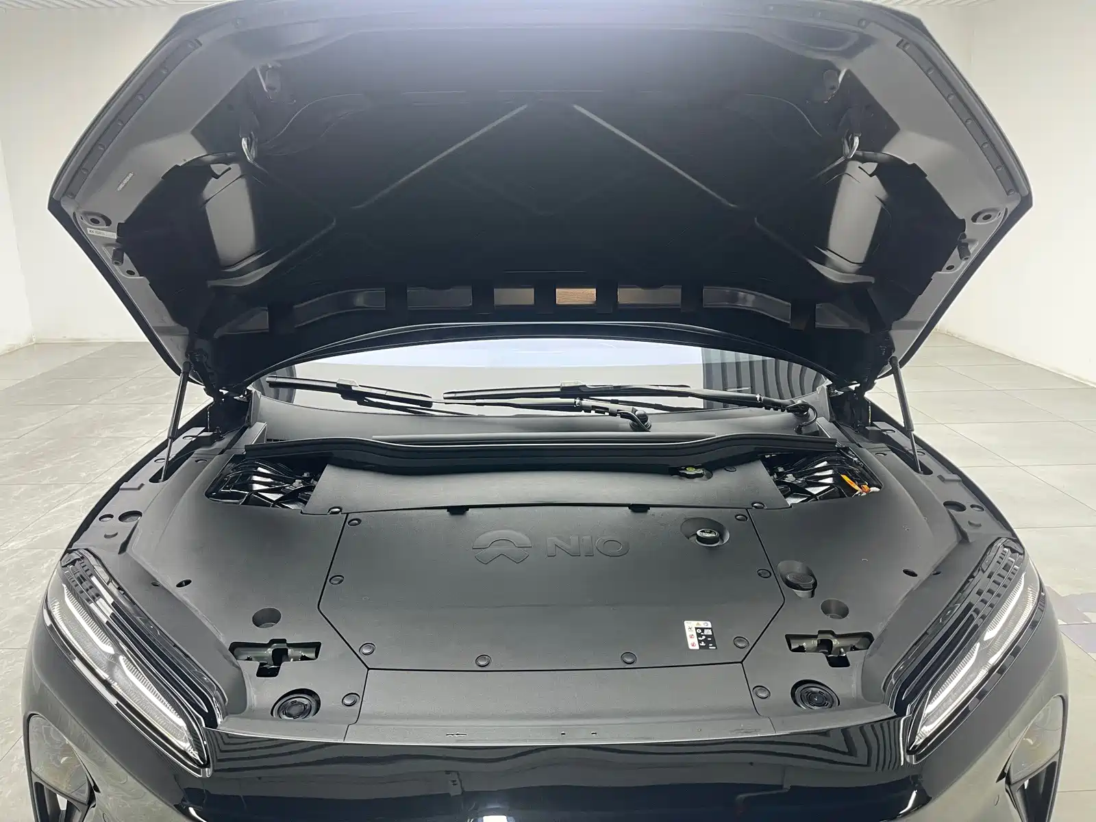 Фото 9 - NIO ET5T