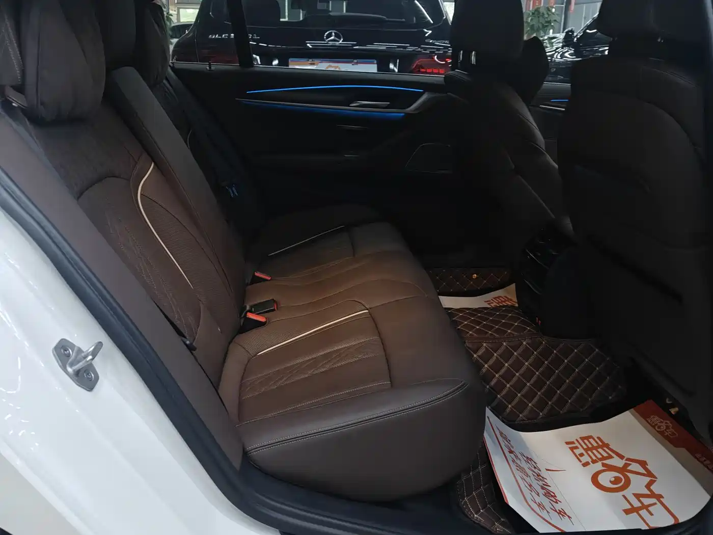 BMW 5 Series New Energy 2021 535Le Pioneer Edition M Sport Package фото 8