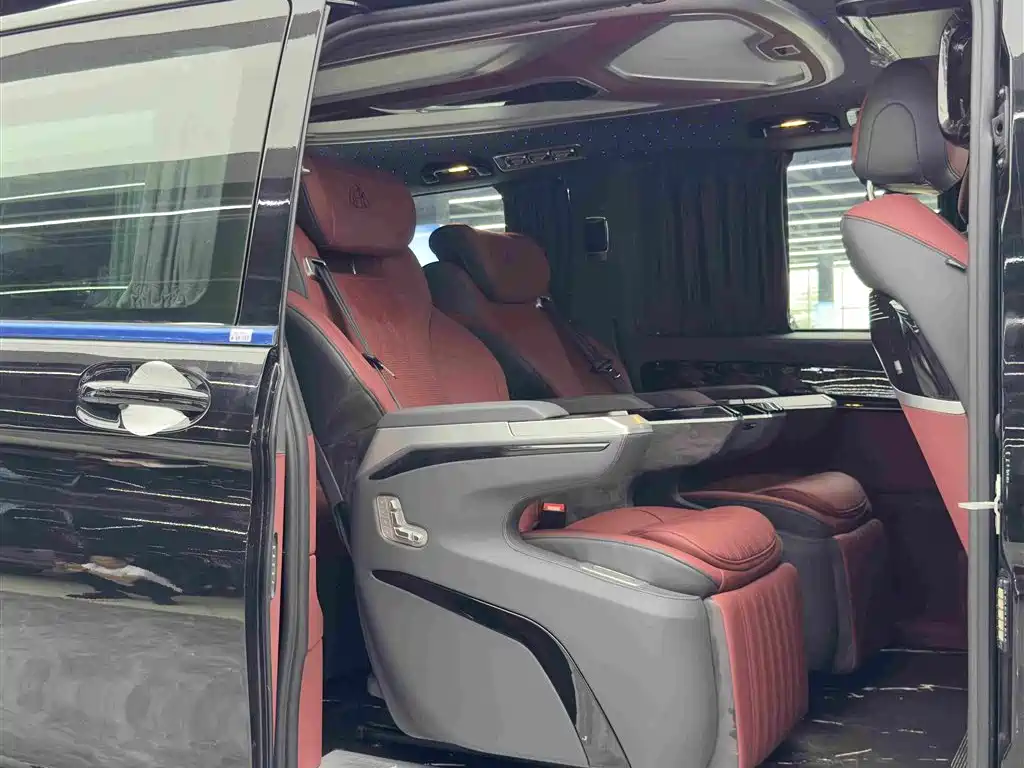 Mercedes-Benz Vito 2026 2024 2.0T Elite Edition 7-Seater