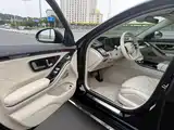 Photo 4 - Mercedes-Benz S-Class
