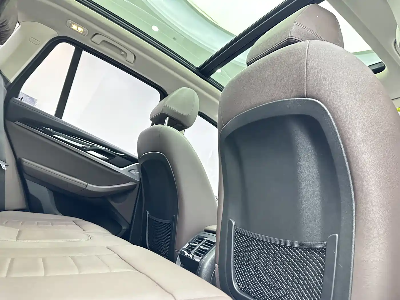 BMW X3 2020 xDrive25i Luxury Package фото 15