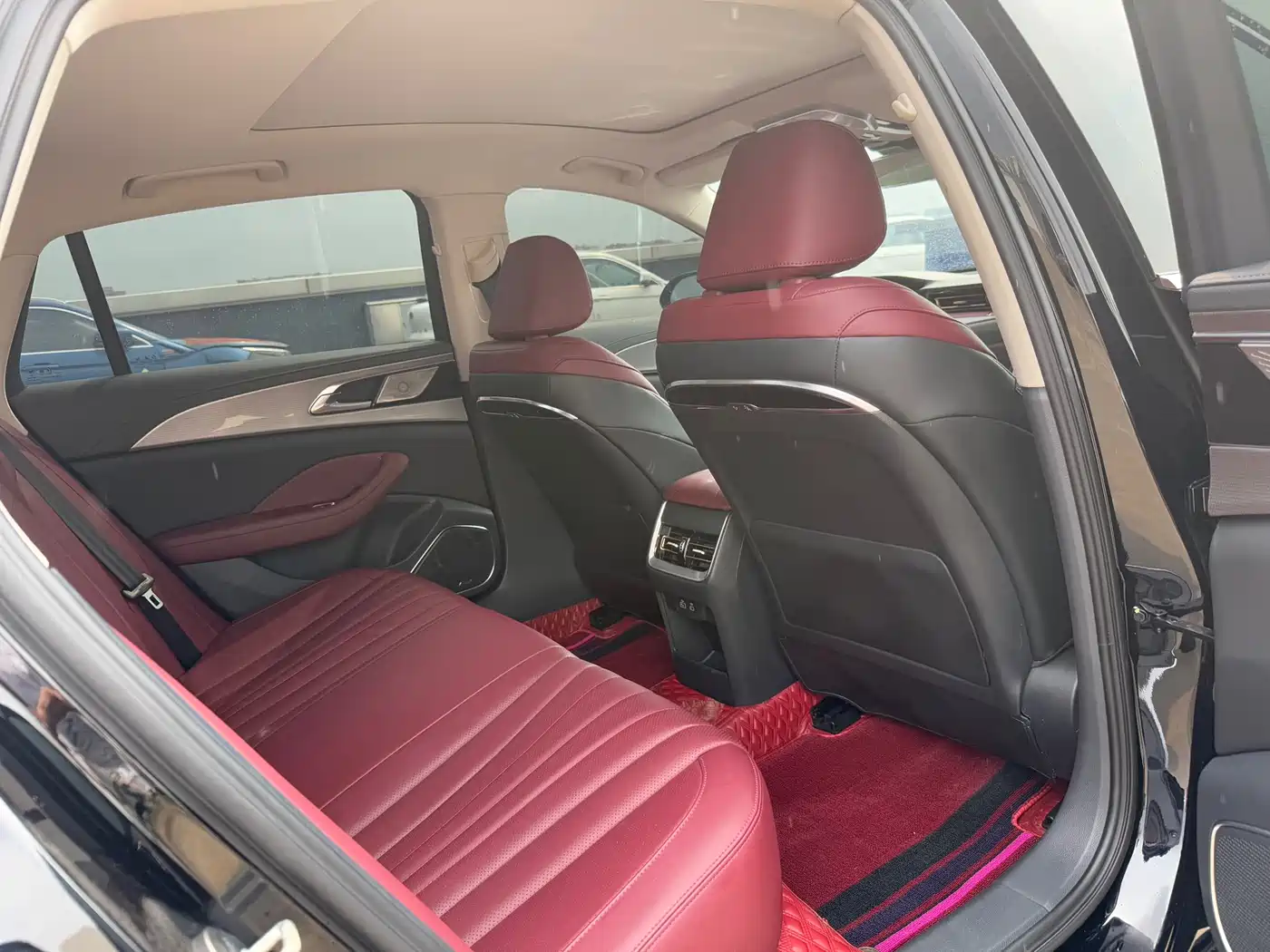 Hongqi H5 2023 1.5T DCT Smart Connect Flag Rhythm фото 11