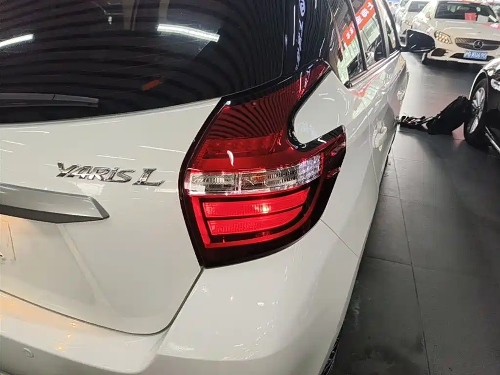 Toyota YARiS L Zhi Xuan 2020 1.5L CVT Leading Edition фото 8