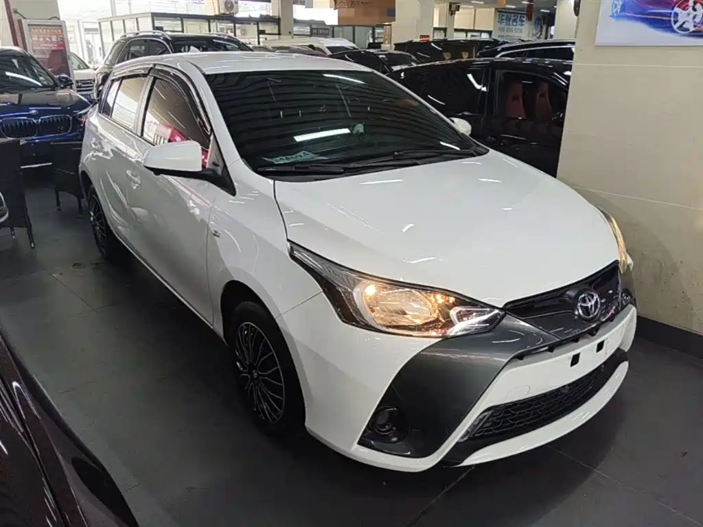 Toyota YARiS L Zhi Xuan 2020 1.5L CVT Leading Edition фото 4