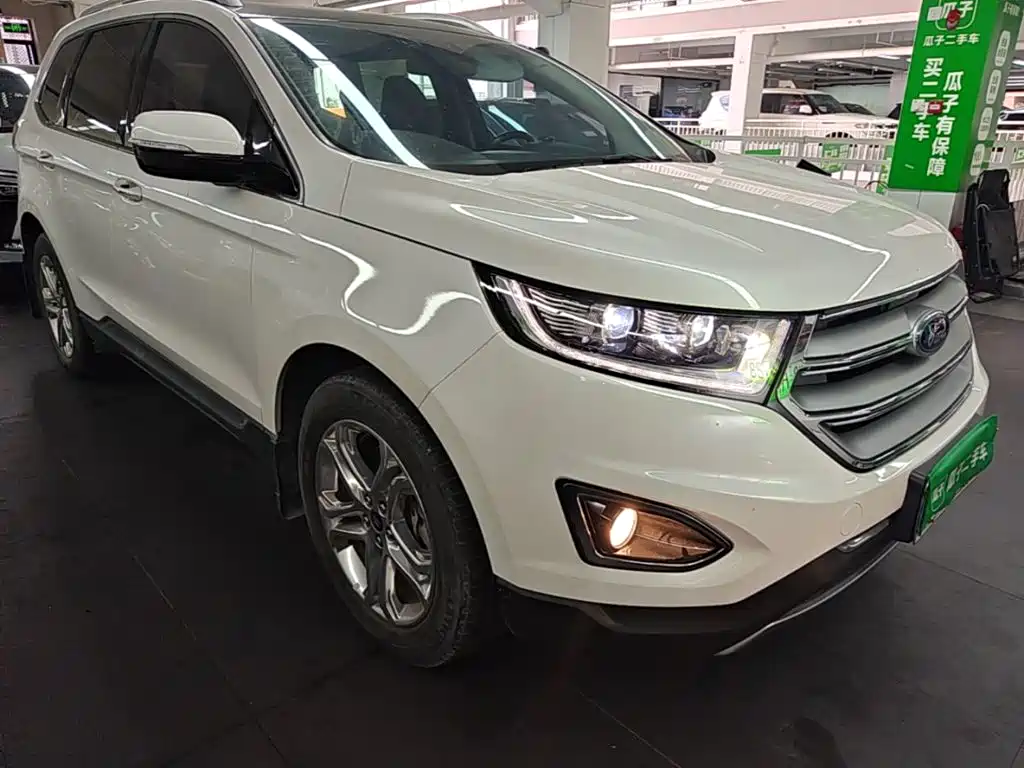 صورة 4 - Ford Edge