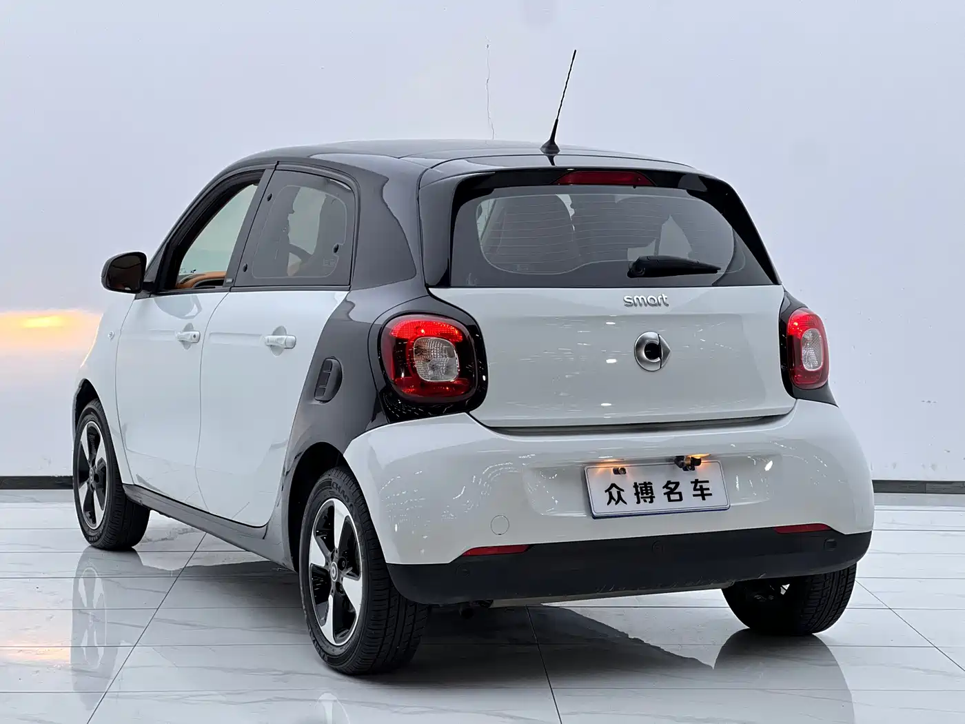 Фото 3 - smart forfour