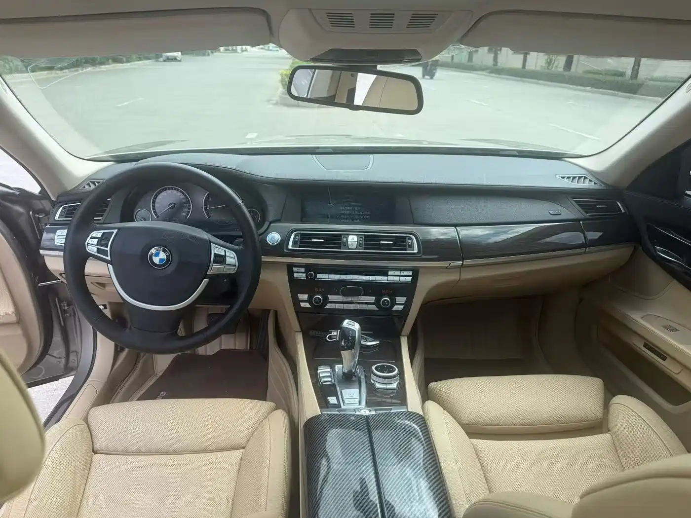 BMW 7 Series 2009 730Li Luxury фото 9