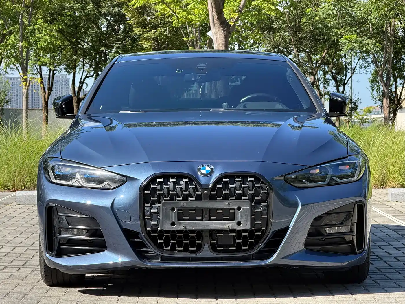 Photo 2 - BMW 4 Series