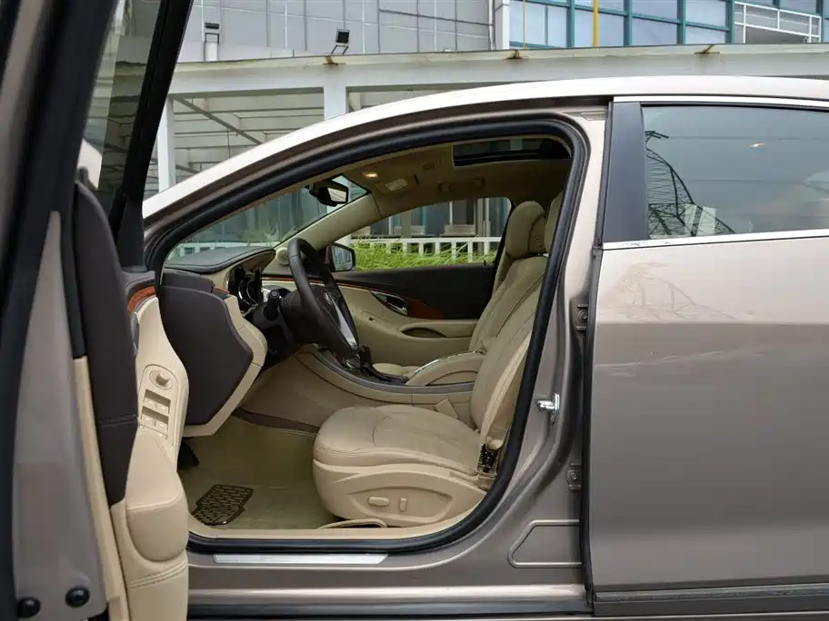 Buick LaCrosse 2013 2012 2.4L SIDI Luxury Edition