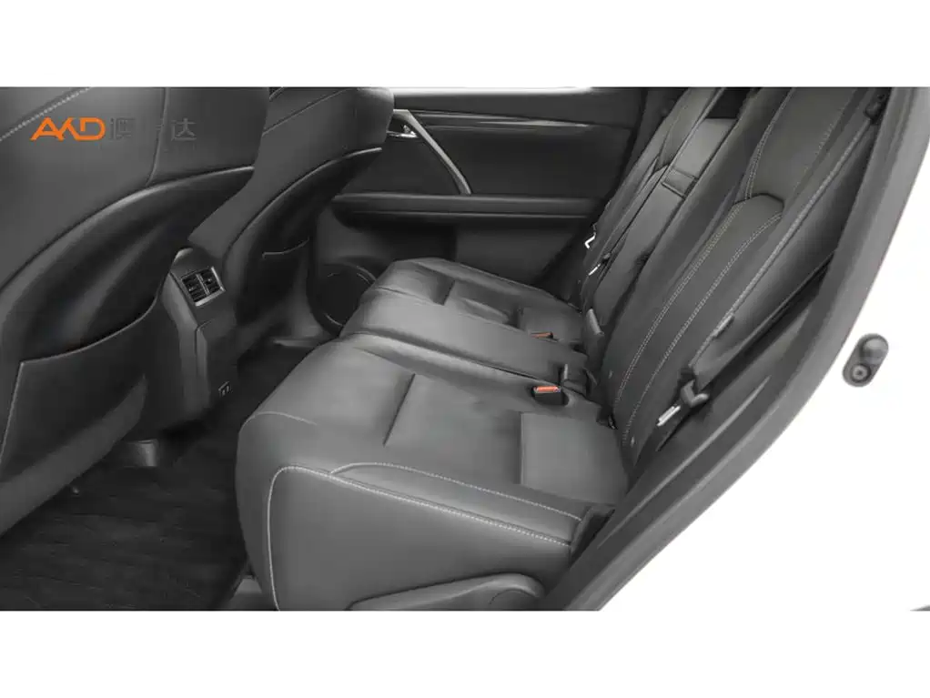 Photo 7 - Lexus RX