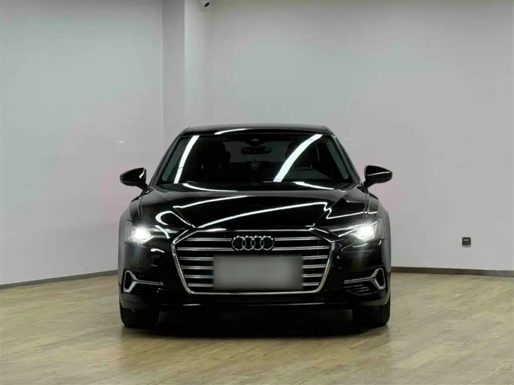 Audi A6L 2023 40 TFSI Luxury Elegance фото 11