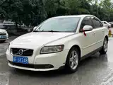 Фото 1 - Volvo S40