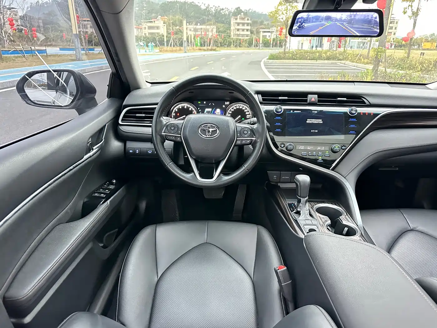 Toyota Camry 2019 2.5G Luxury Edition China VI фото 16