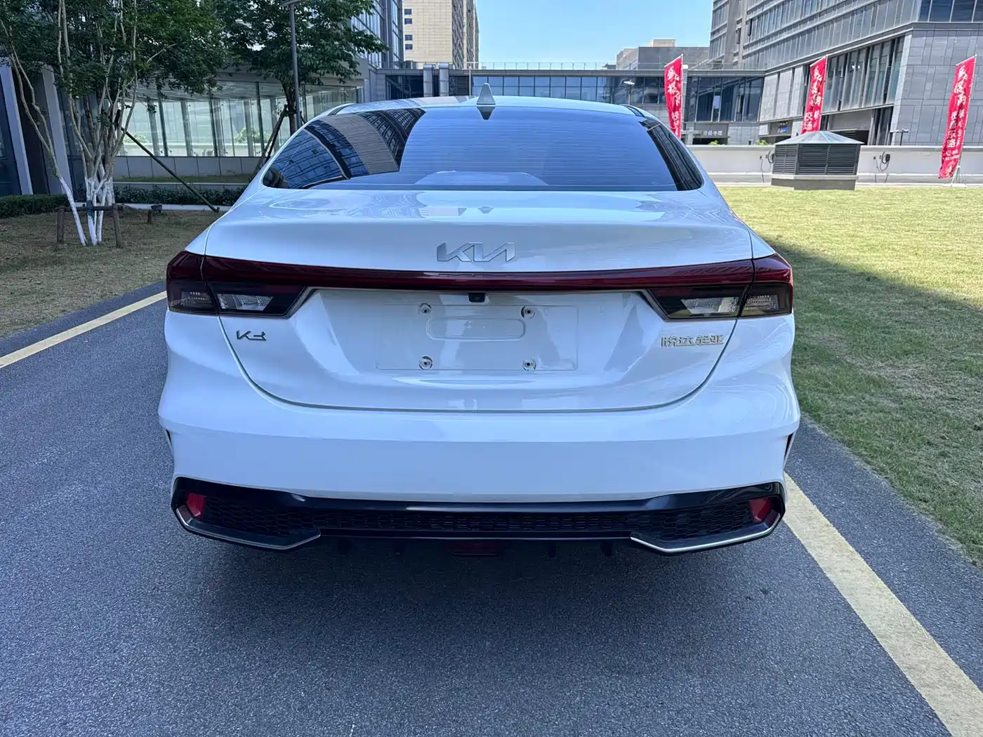 Kia K3 2023 1.5L CVT Comfort Edition фото 6