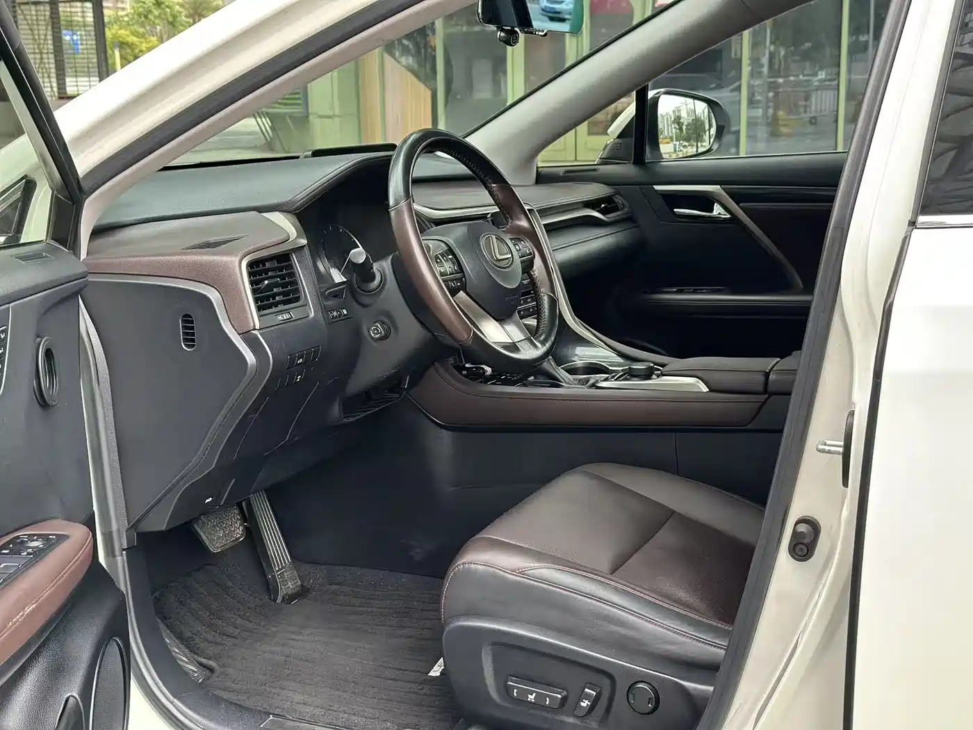 Lexus RX 2016 300 4WD Elegance Edition (China V) фото 4