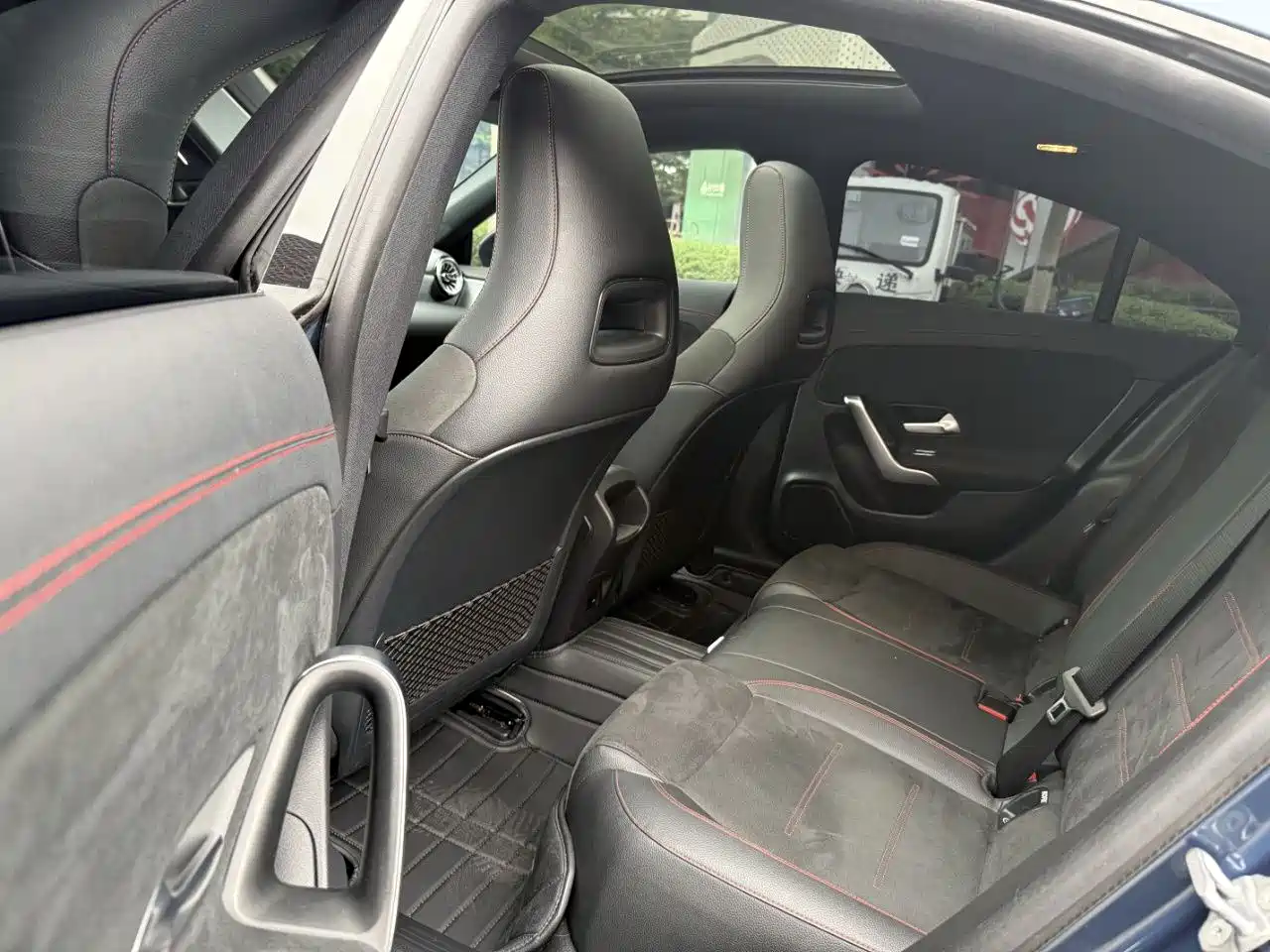 Mercedes-Benz CLA (Import) 2021 CLA 200 4MATIC фото 9
