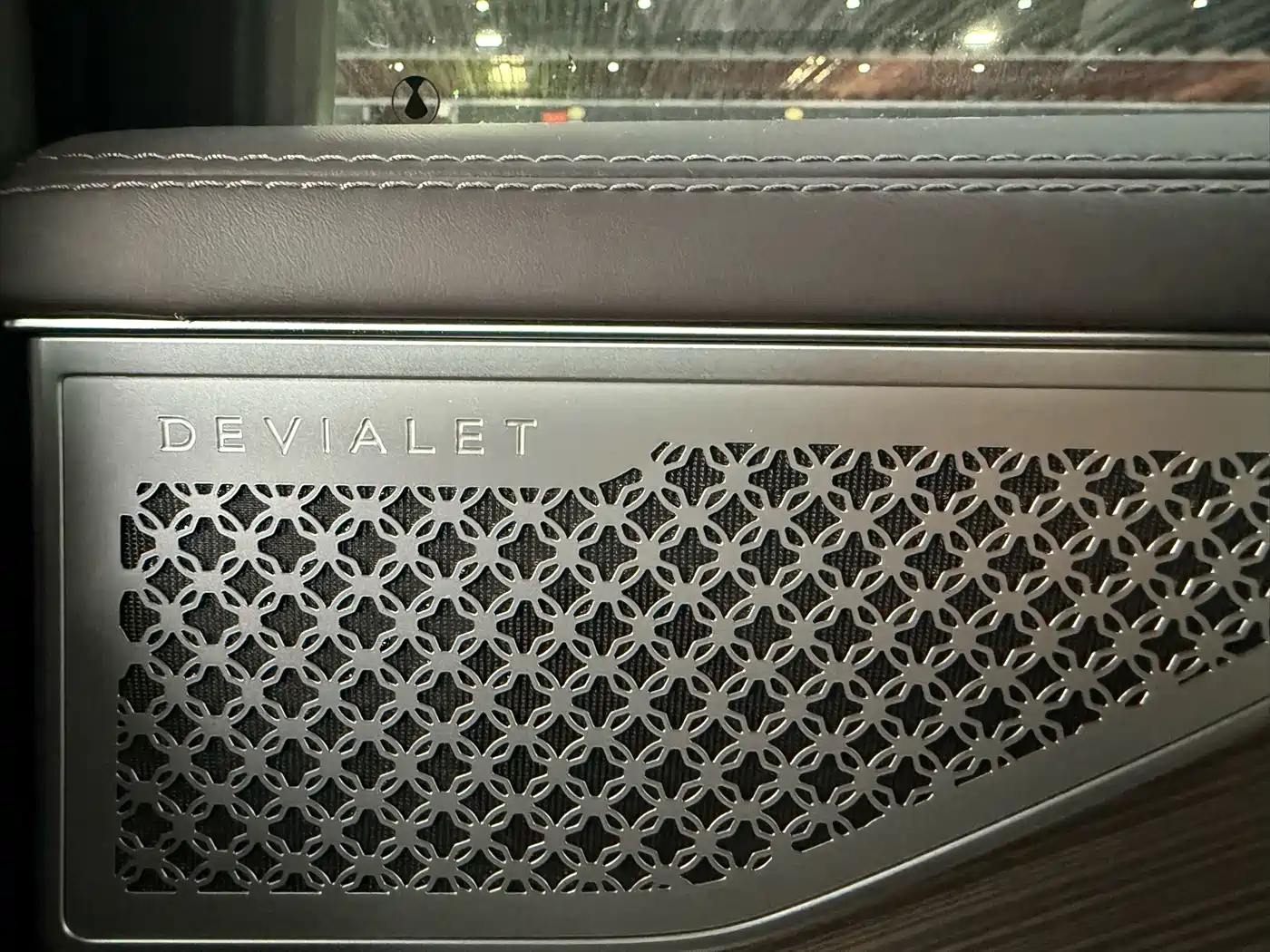 Denza N9 2025 2025 Model Prestige Edition