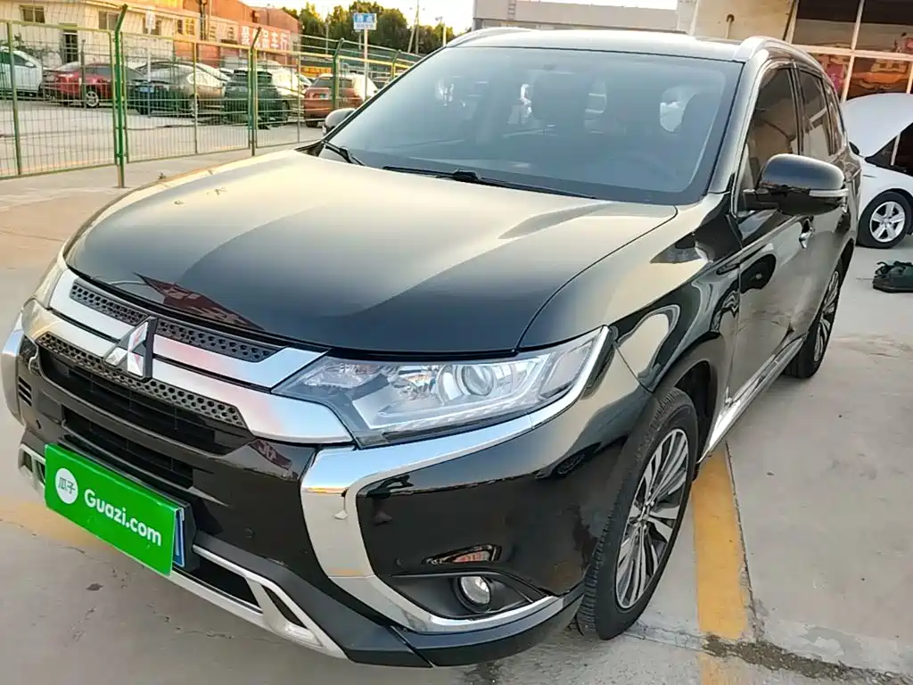 Mitsubishi Outlander 2021 2.0L FWD Comfort Edition 5-seater