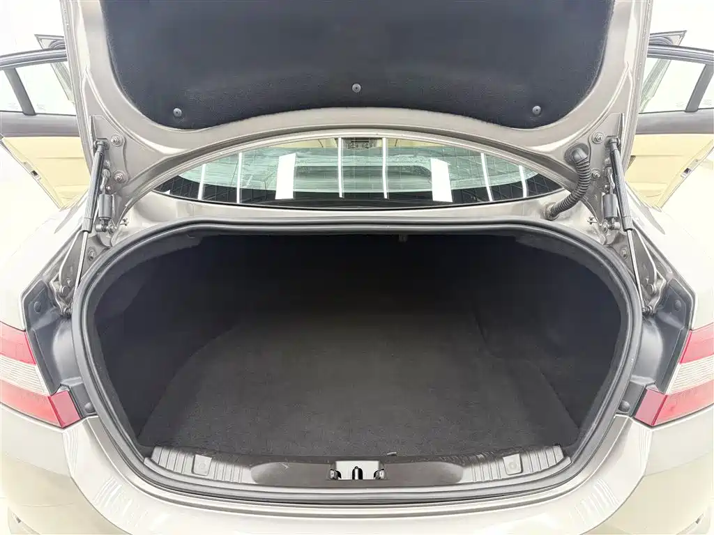 Jaguar XF 2008 2008 XF 3.0 V6 Premium Luxury