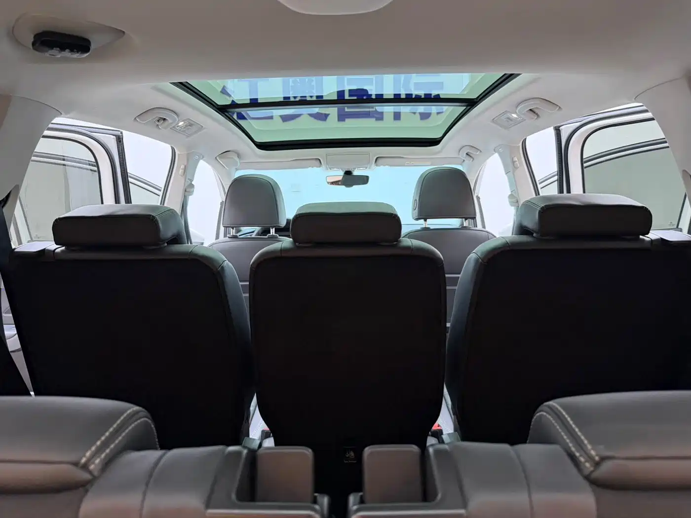 Volkswagen Touran 2023 2022 Touran L 280TSI DSG Comfort 7-seater