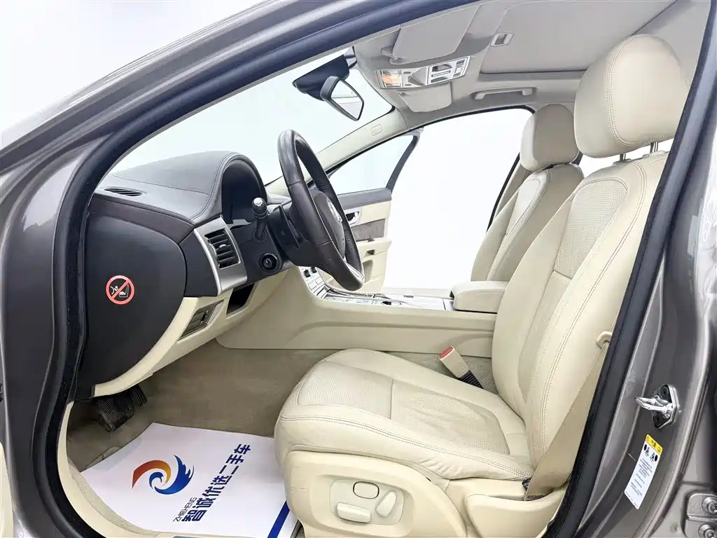 Jaguar XF 2008 2008 XF 3.0 V6 Premium Luxury