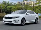Photo 1 - Kia K5
