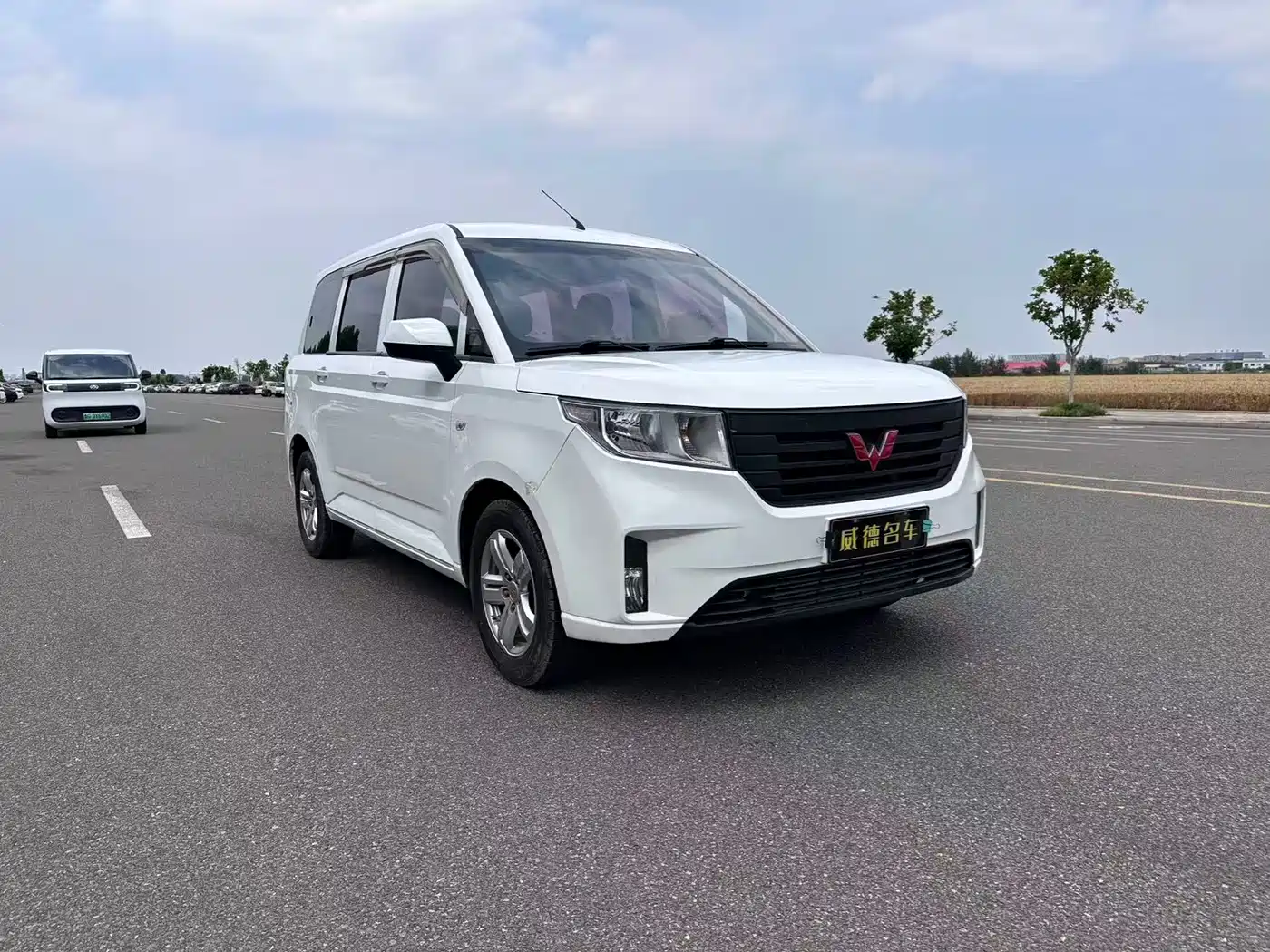 Wuling Motors Wuling Hongguang PLUS 2020 2019 1.5T Manual Comfort 7-Seater