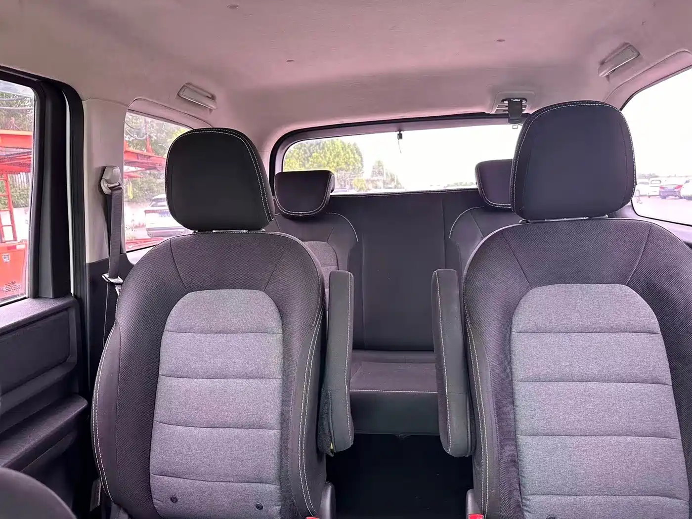 Wuling Motors Wuling Hongguang PLUS 2020 2019 1.5T Manual Comfort 7-Seater