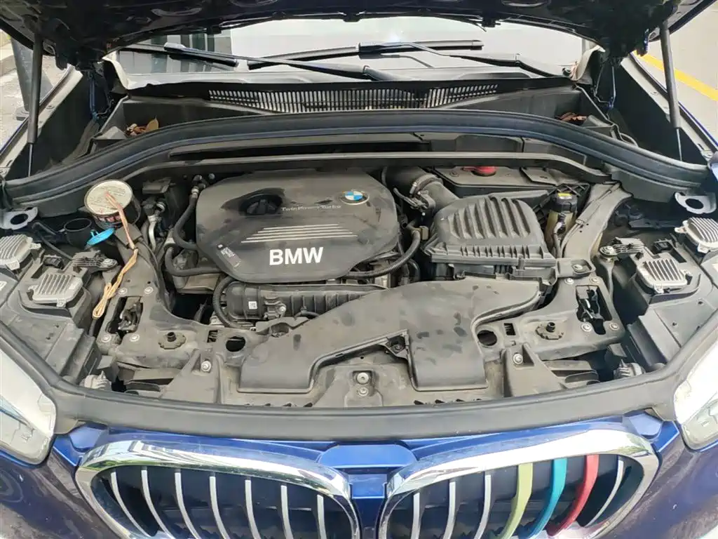 BMW X1 2019 sDrive18Li Premium Model фото 20