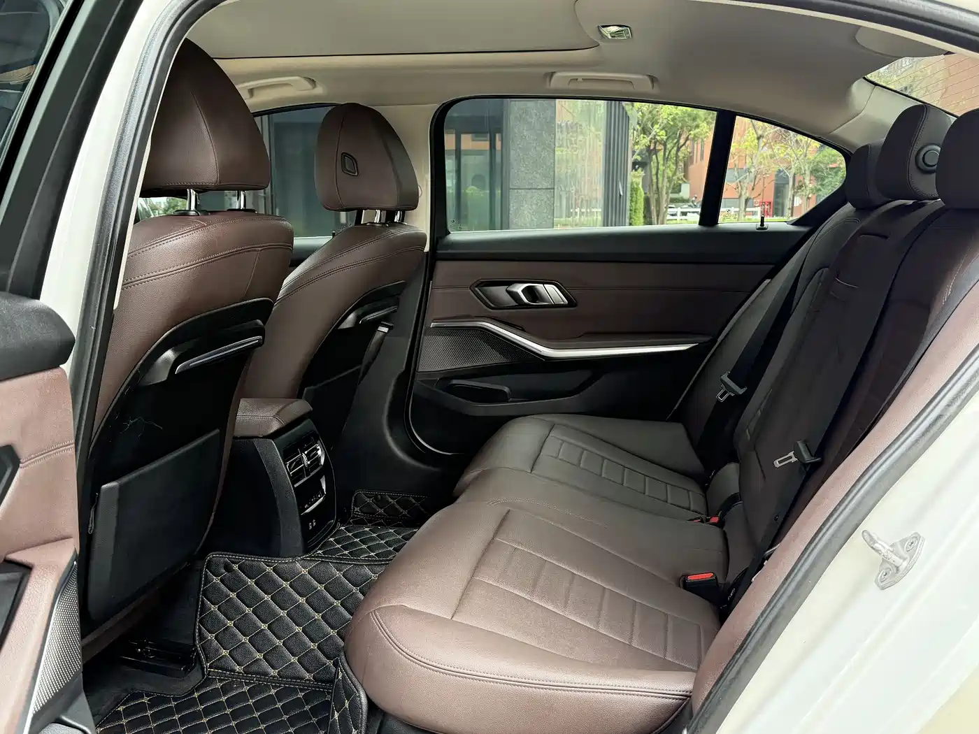 BMW 3 Series 2021 Facelift 325Li M Sport Package фото 6