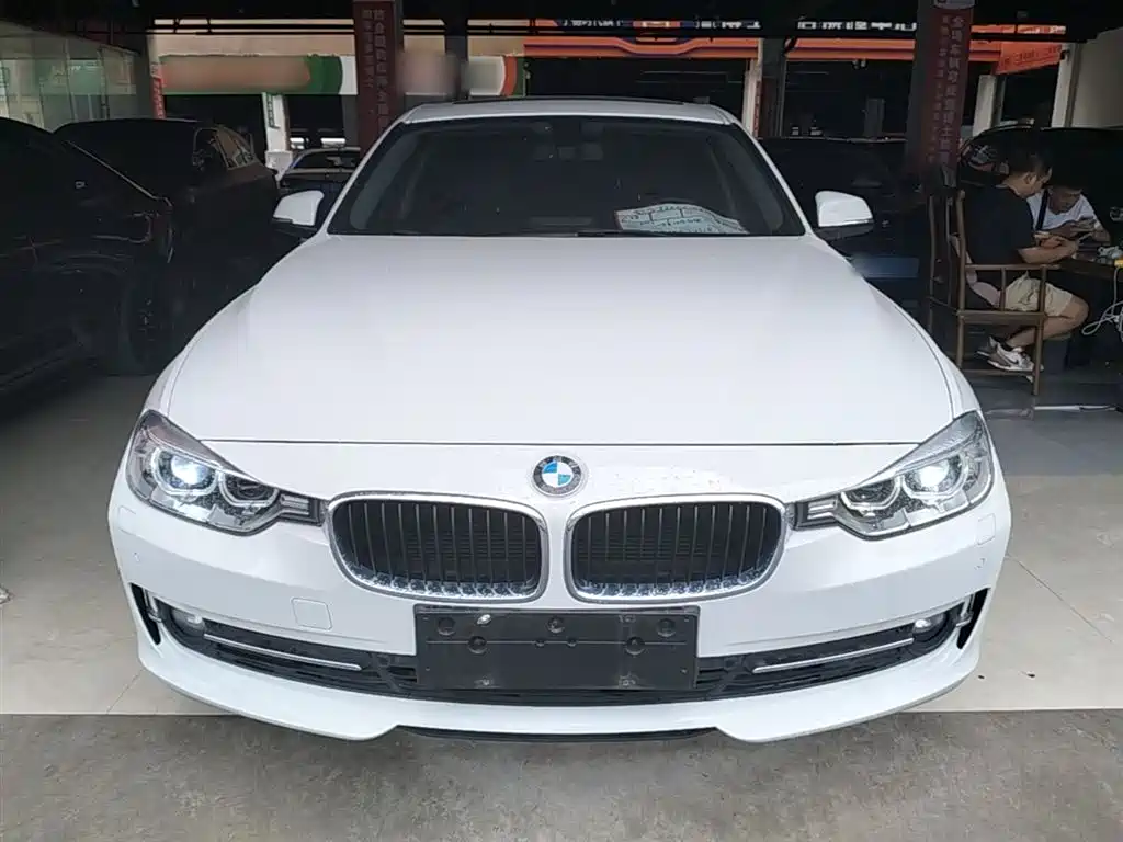 BMW 3 Series 2015 320Li Super Joy Fashion фото 3