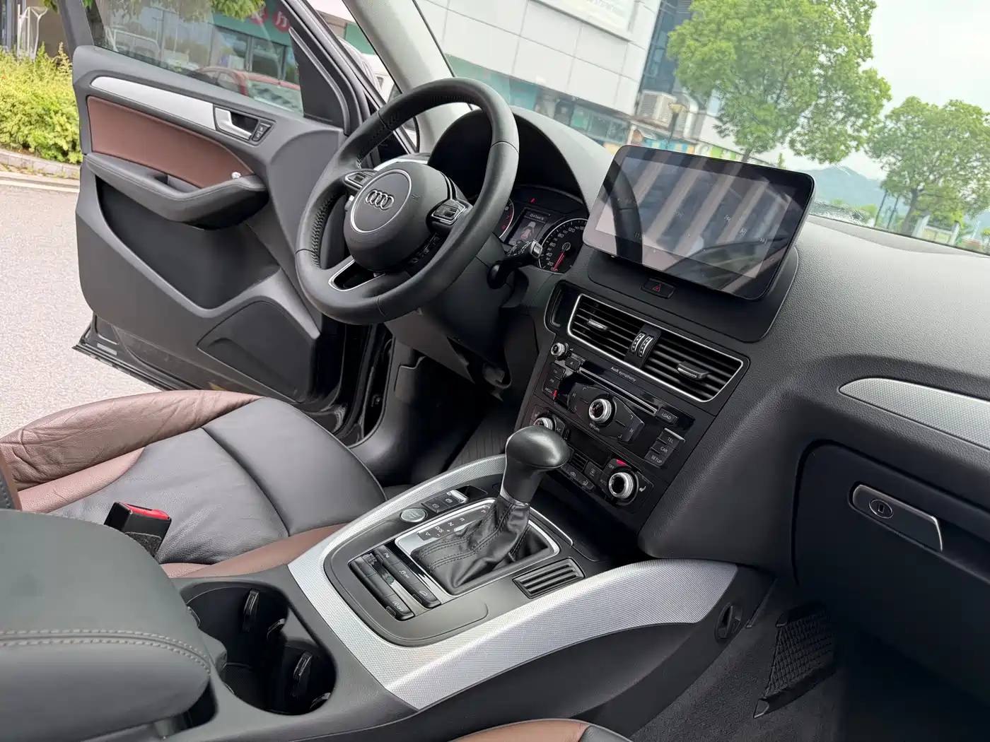 Audi Q5 2017 Plus 40 TFSI Technology фото 15
