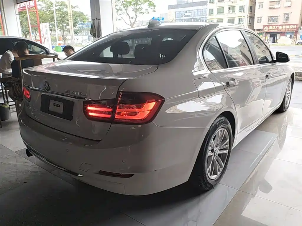 BMW 3 Series 2015 320Li Super Joy Fashion фото 7