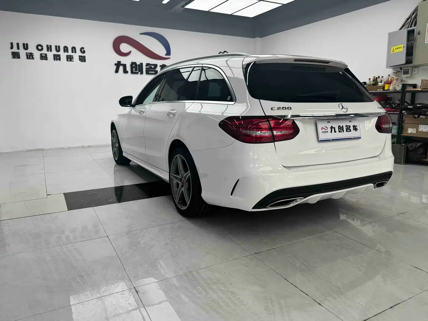 Mercedes-Benz C-Class (Import) 2018 C 200 Estate фото 12