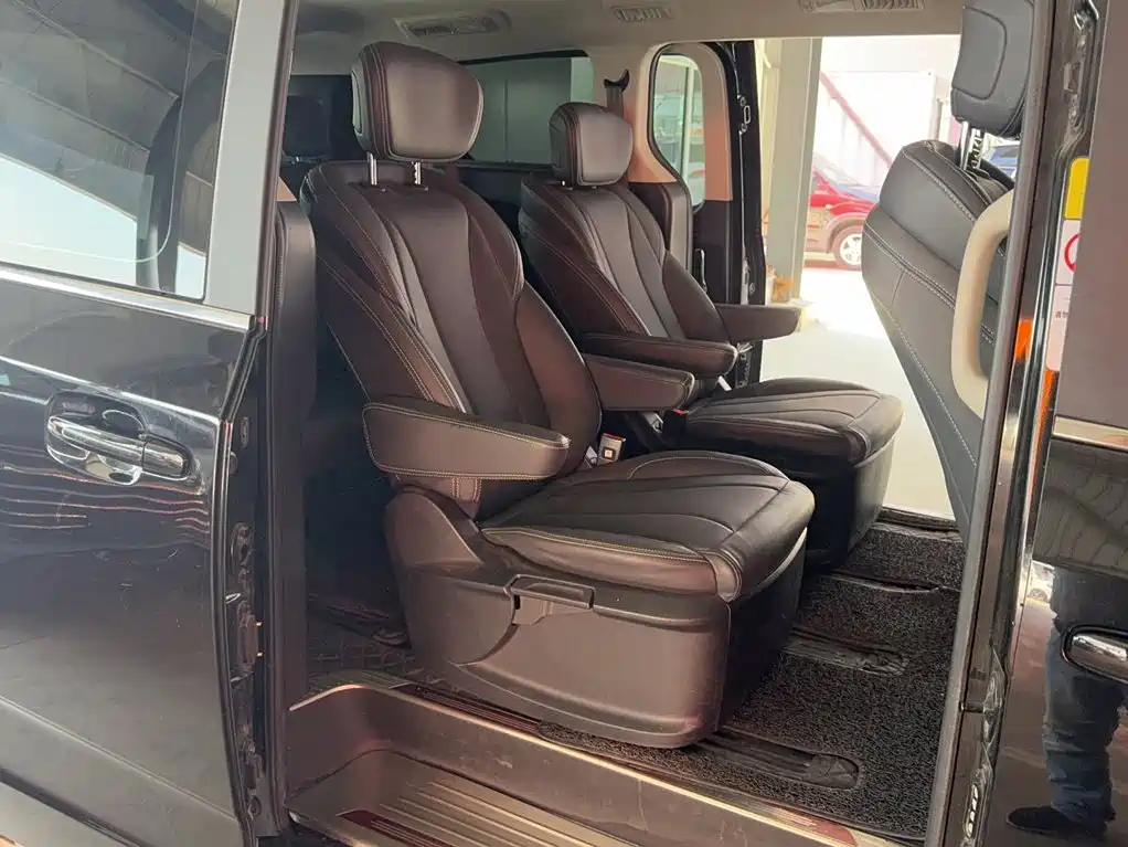 SAIC Maxus Maxus G20 2023 2023 Facelift ES 2.0T Gasoline Automatic Value Edition