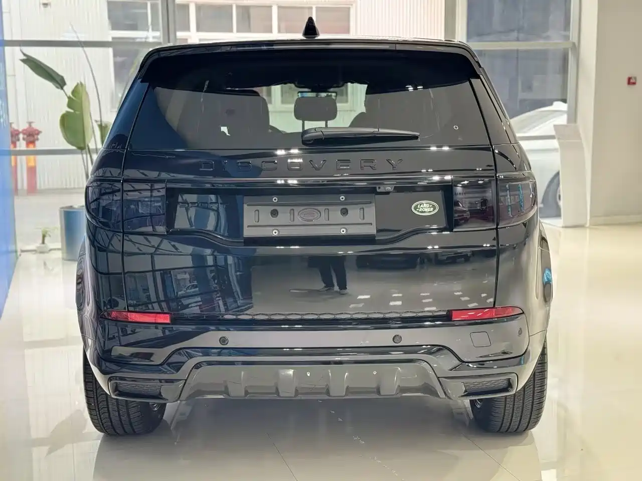 LAND ROVER DISCOVER SPORTS