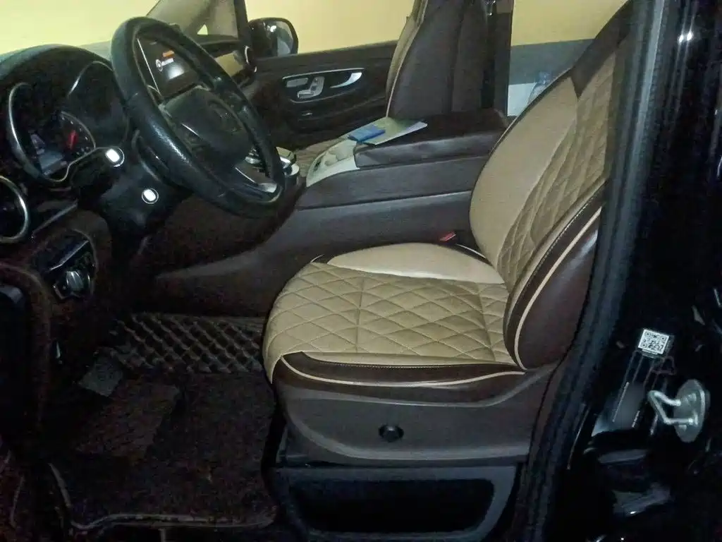Mercedes-Benz V-Class 2018 2017 Model V 260 Pilot Edition