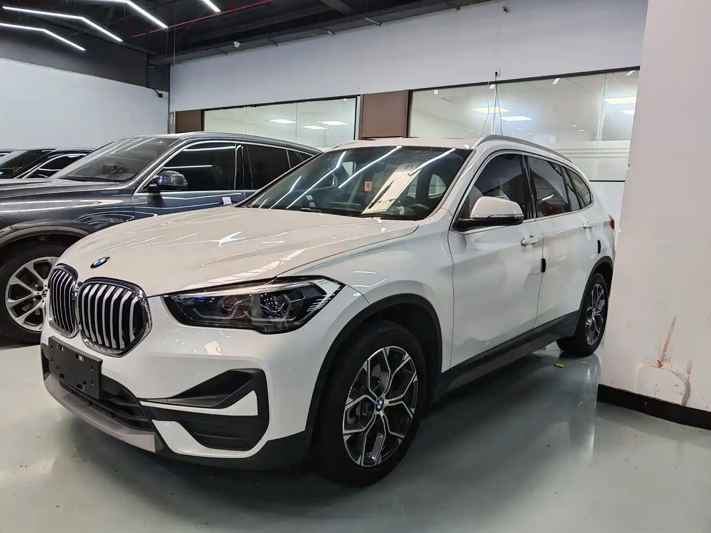 BMW X1 2020 sDrive25Li Leading Model