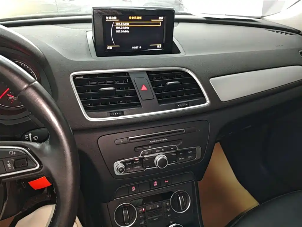 Audi Q3 2017 35 TFSI Fashion фото 13