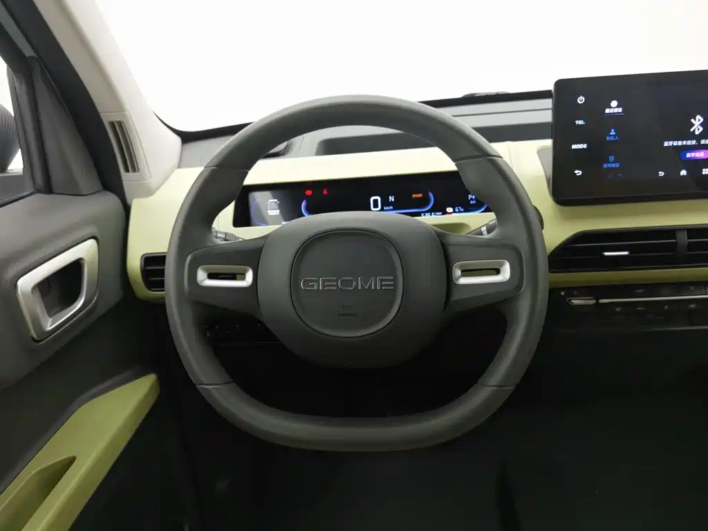 Фото 11 - Geely Galaxy Panda