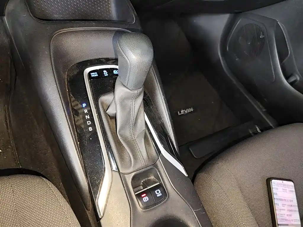 Toyota Levin 2019 Hybrid 1.8H E-CVT Luxury Edition China VI фото 14