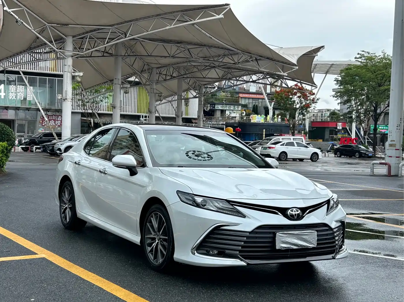 Toyota Camry 2021 2.5G Luxury Edition фото 4