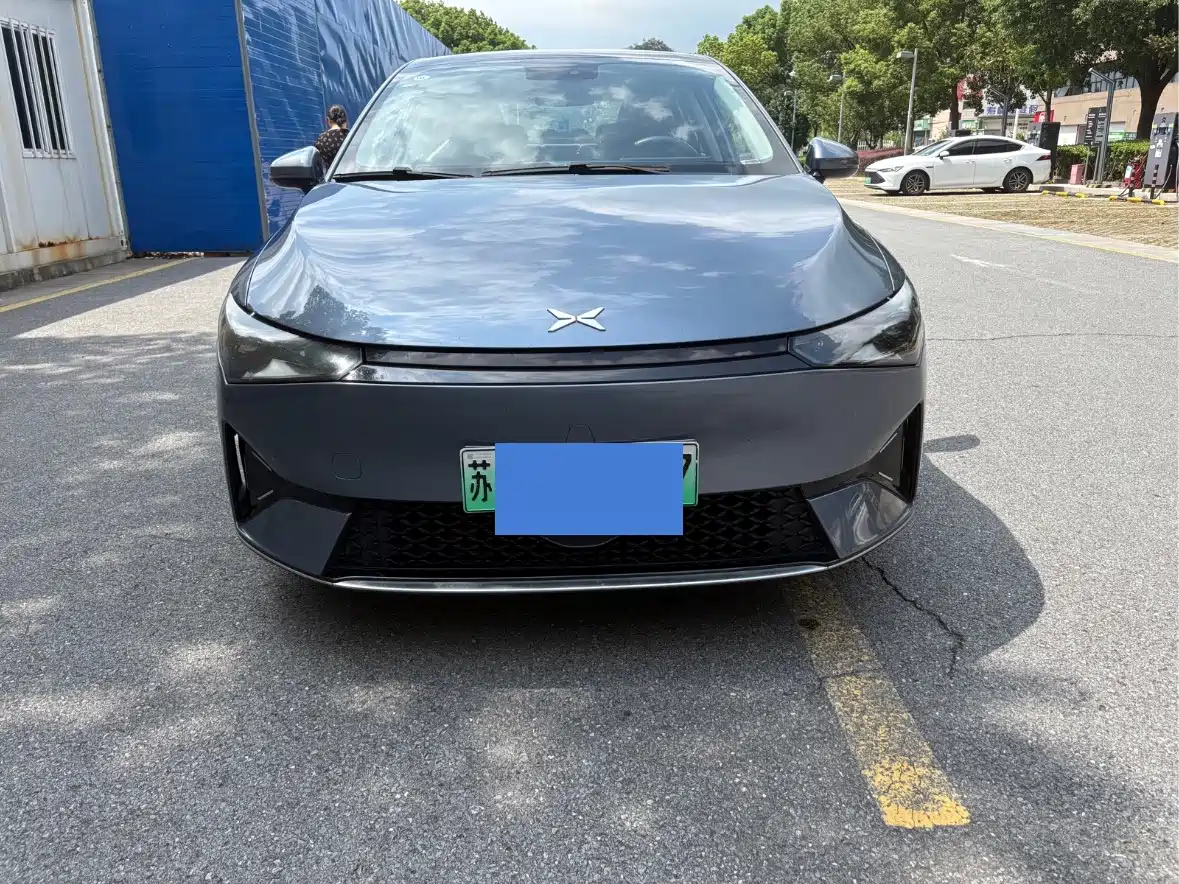 Фото 2 - XPeng P5